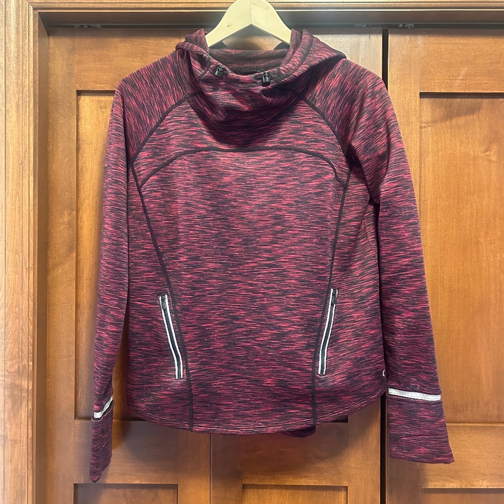 LN Gap Cranberry Orbit Fleece Pullover Hoodie with Pockets, Thumb Holes, Small